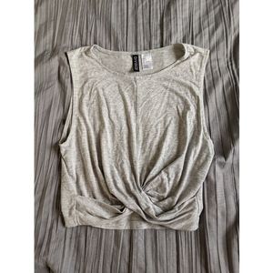 Divided small crop top